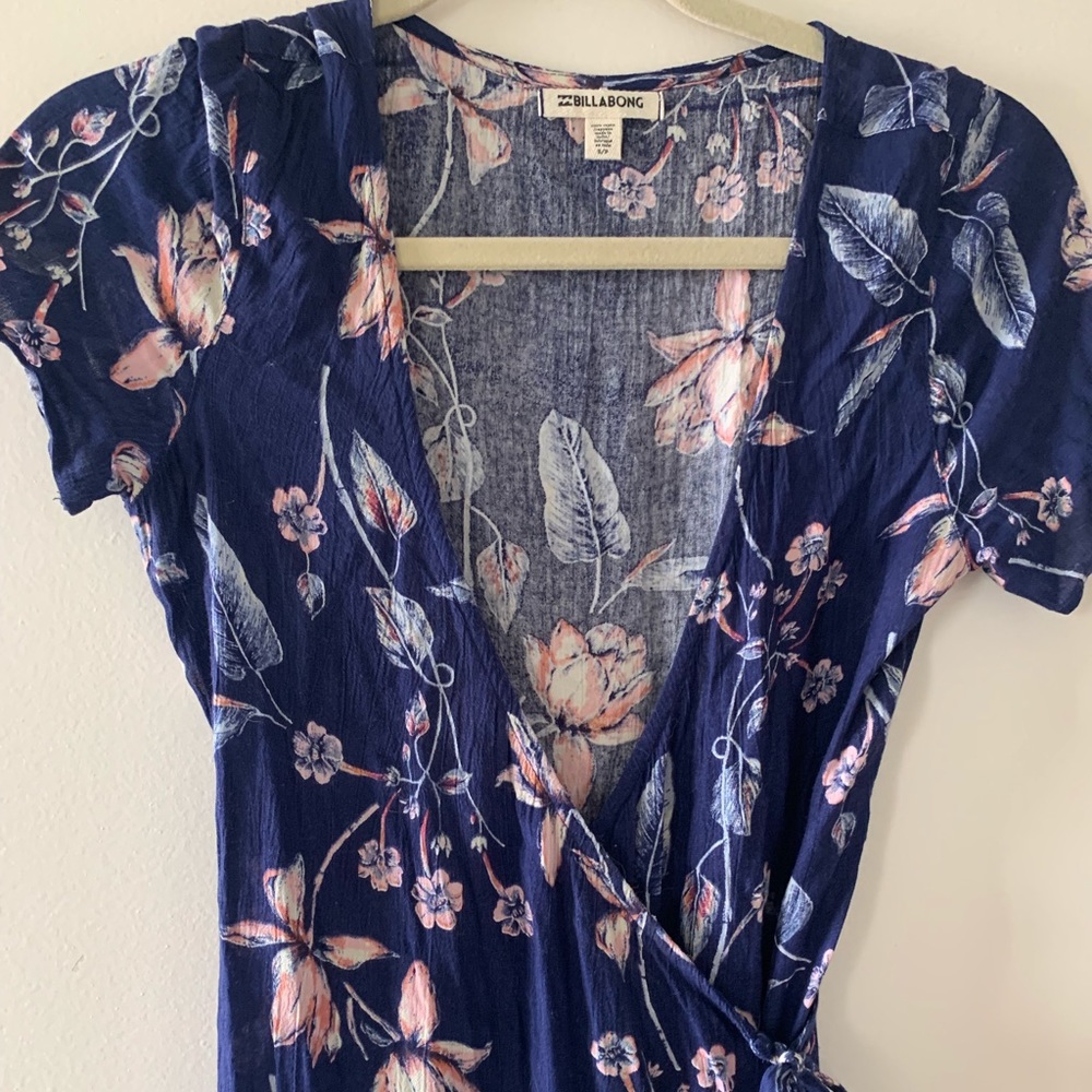 Navy Floral Billabong Dress